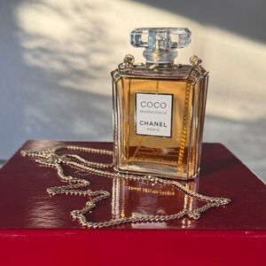 CHANEL Coco Mademoiselle Intense Cage